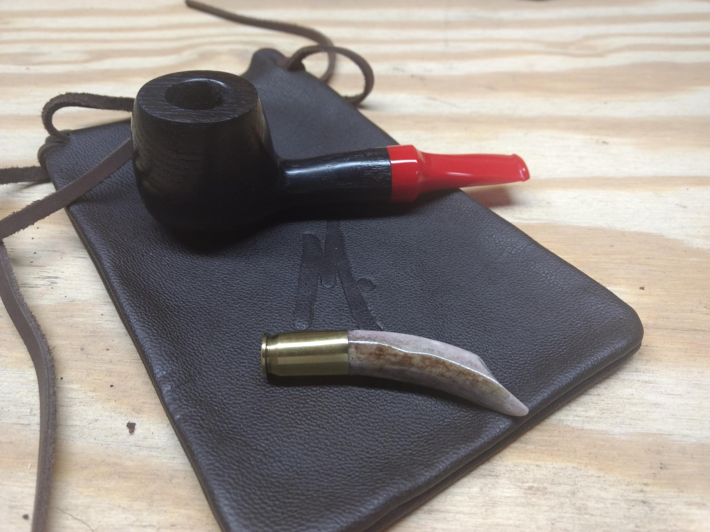 MandyPipe Freehands pipe close up